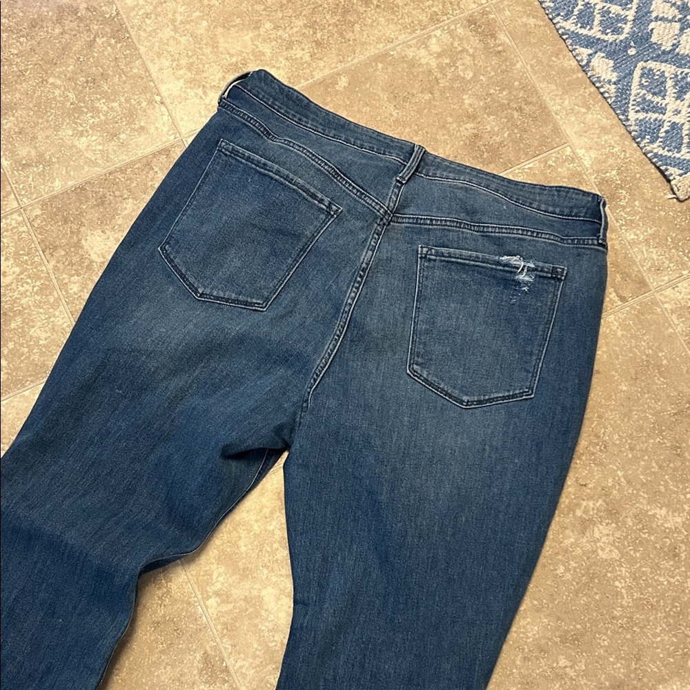 Old Navy Size 18 High Rise Wow Flare - Picture 4 of 4